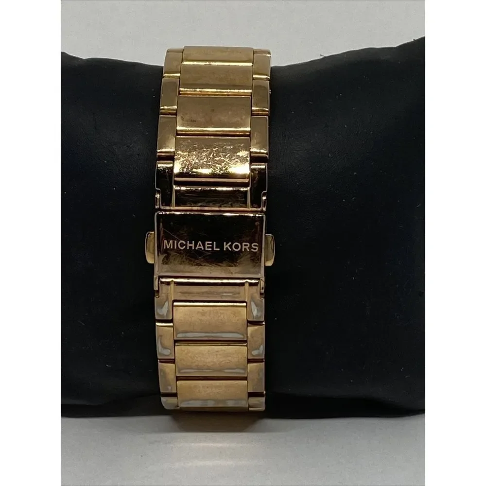 Michael Kors Parker MK5491 Womens Stainless Steel Analog Dial Quartz Watch WO7